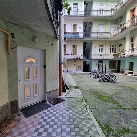 Cozy Family Apartment In بودابست المظهر الخارجي الصورة